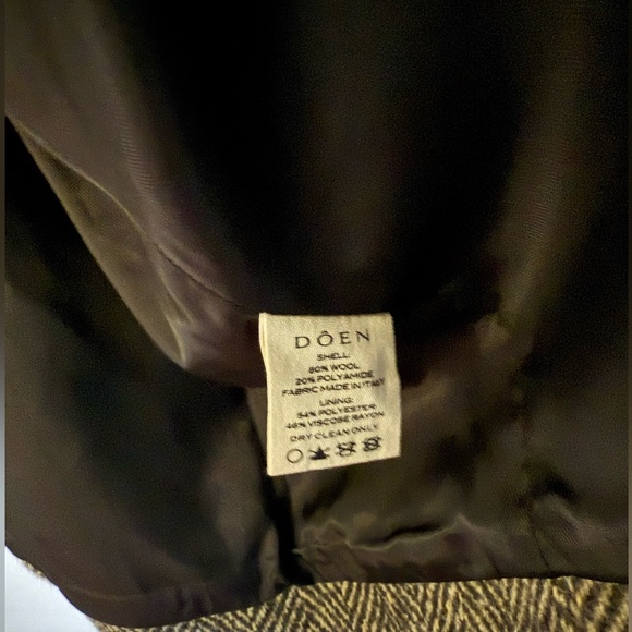 Doen Bonnaire Coat in Herringbone - Picture 9 of 12